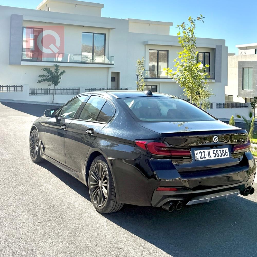 بی ئێم دەبڵیو سیریەس 5